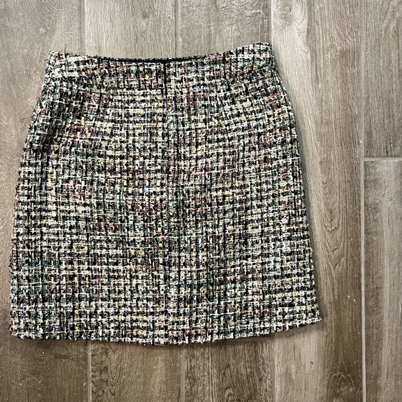 Ann Taylor Skirt Size Petite 4P - Picture 8 of 12